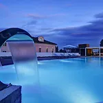 Castello Dal Pozzo Hotel