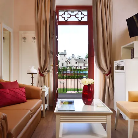 Hotel Castello Dal Pozzo