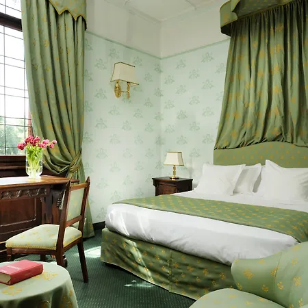 Castello Dal Pozzo Maggiore - Preferred & 5*