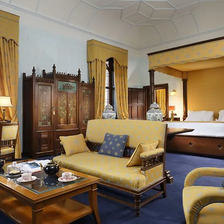 Hotel Castello Dal Pozzo 5*