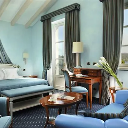 Castello Dal Pozzo Maggiore - Preferred & Otel Oleggio Castello