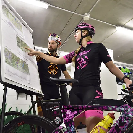 Otel Castello Dal Pozzo Maggiore - Preferred &