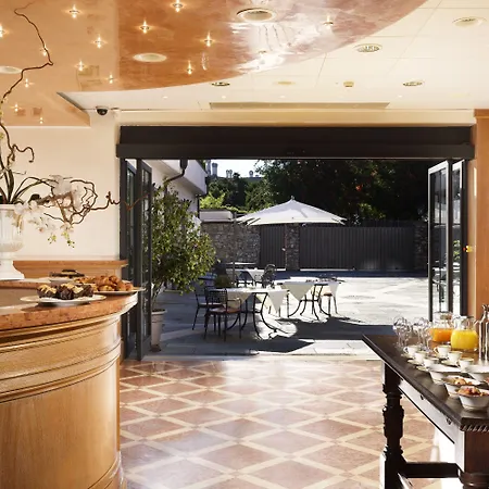 Castello Dal Pozzo Maggiore - Preferred & Otel 5*