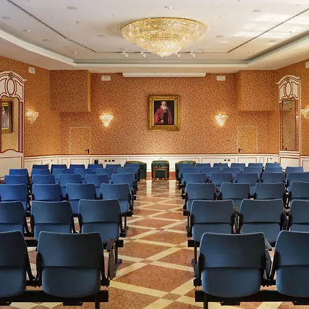 Castello Dal Pozzo Maggiore - Preferred & Otel