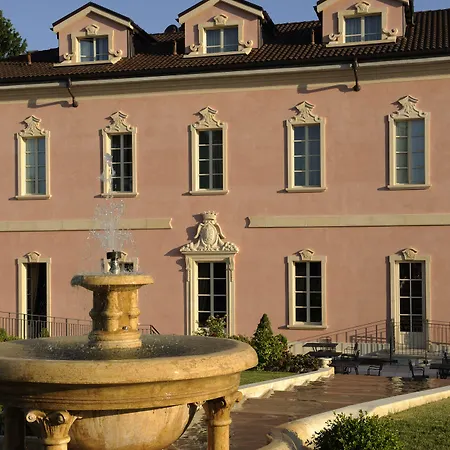 Hotel Castello Dal Pozzo Oleggio Castello