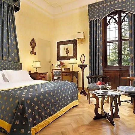 Castello Dal Pozzo Maggiore - Preferred & 올레기오카스텔로