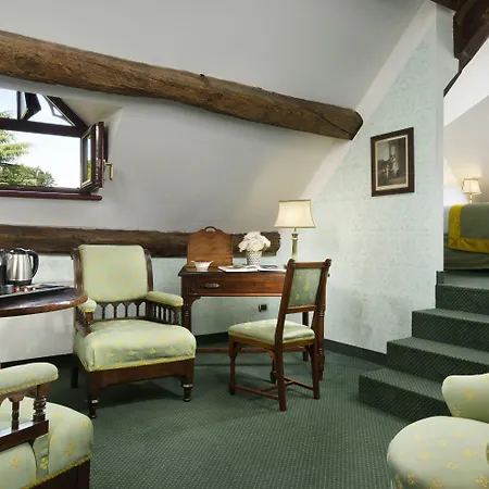Castello Dal Pozzo Maggiore - Preferred & 5*