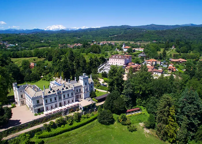 فندق Castello Dal Pozzo Maggiore - Preferred & أوليجو كاستيلّو