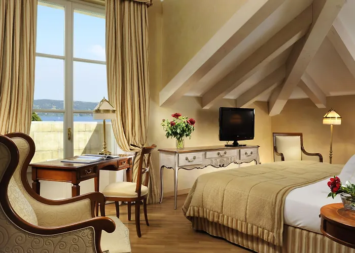 Hotel Castello Dal Pozzo Maggiore - Preferred & 5*