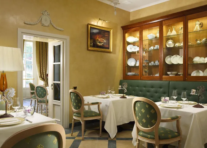 Castello Dal Pozzo Maggiore - Preferred & فندق أوليجو كاستيلّو