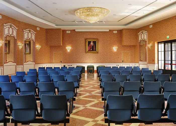 Castello Dal Pozzo Maggiore - Preferred & فندق