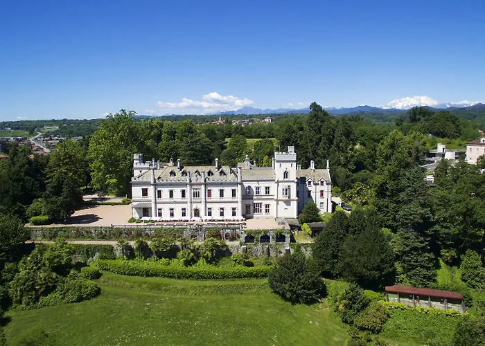 Castello Dal Pozzo Maggiore - Preferred & فندق